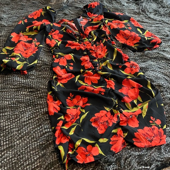 Floral dress - Picture 2 of 4